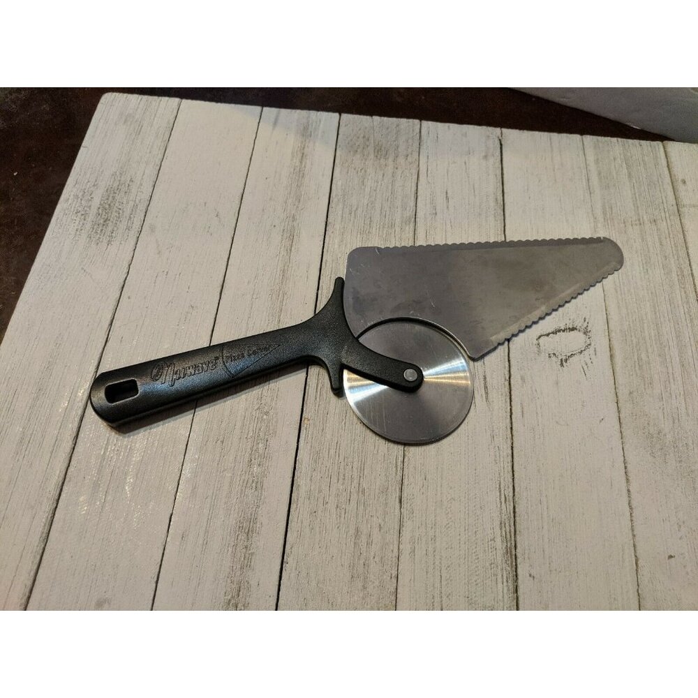 Black NuWave Flipper Pizza Server & Slicer